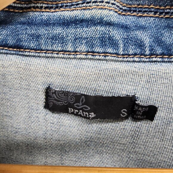 prAna Dree Denim Jean Jacket Women's Size S Blue Button Front - Picture 5 of 7